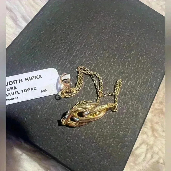 Judith Ripka 14 kt over sterling Aura white topaz knot link bracelet NEW - Picture 5 of 5